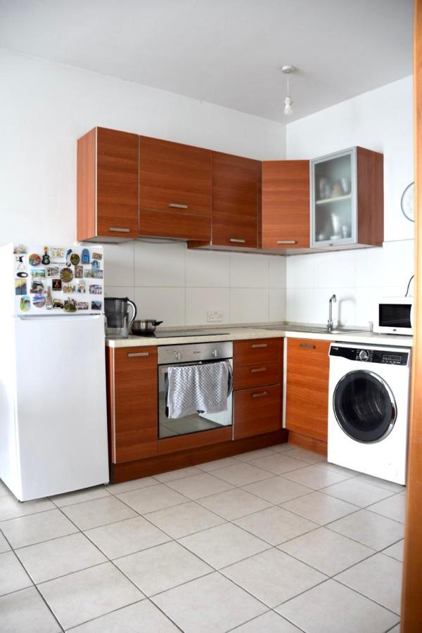 Saint Julian's F8 1 Seaview Room, Living And Bathroom Shared , Stjulians מראה חיצוני תמונה
